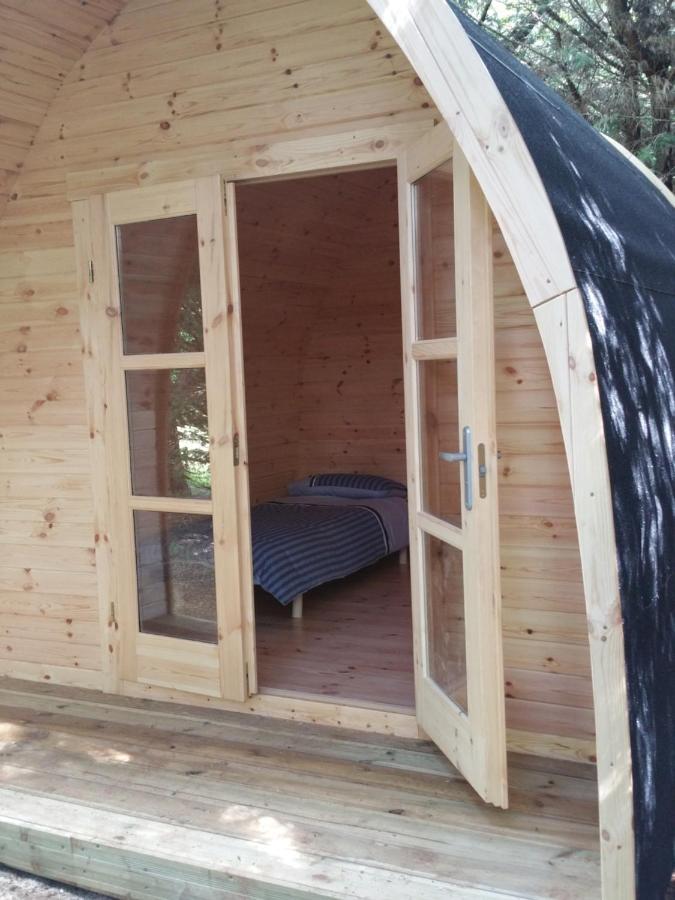 Camping Au Tour De L'Aveyron 洛斯彼特勒特杜拉兹 外观 照片