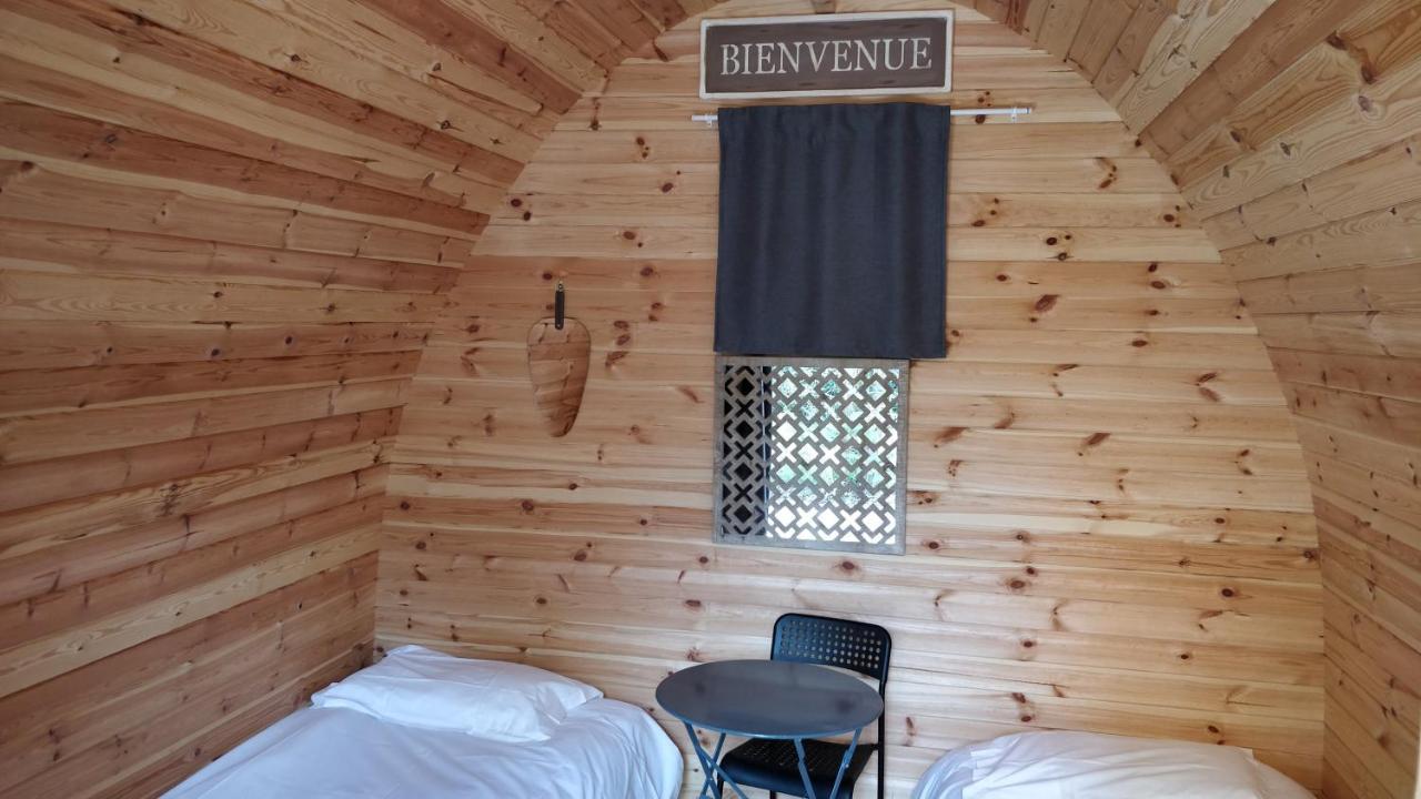 Camping Au Tour De L'Aveyron 洛斯彼特勒特杜拉兹 外观 照片