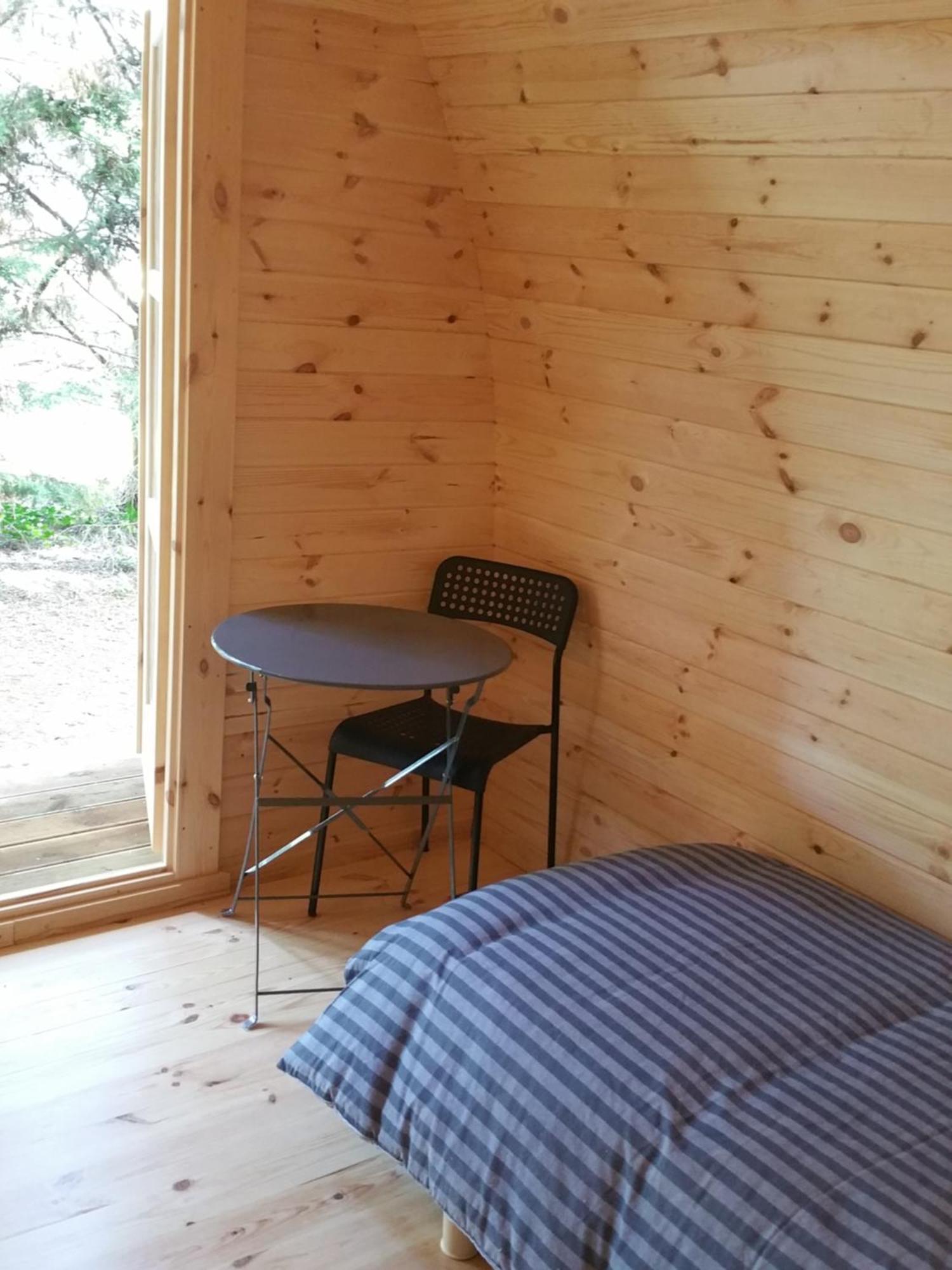 Camping Au Tour De L'Aveyron 洛斯彼特勒特杜拉兹 客房 照片
