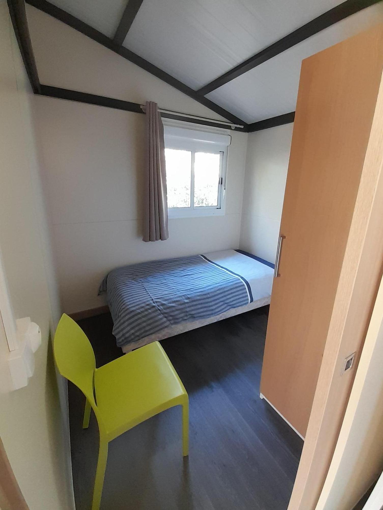 Camping Au Tour De L'Aveyron 洛斯彼特勒特杜拉兹 外观 照片